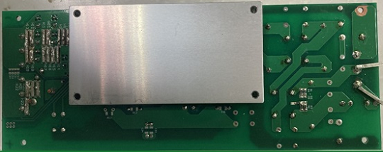 Kompakte Netzteil-Module im Full-Brick-Format